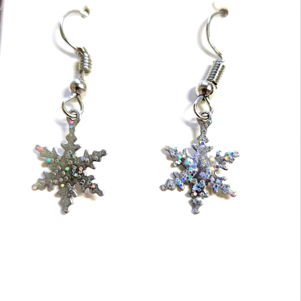 Sparkle snowflake earrings